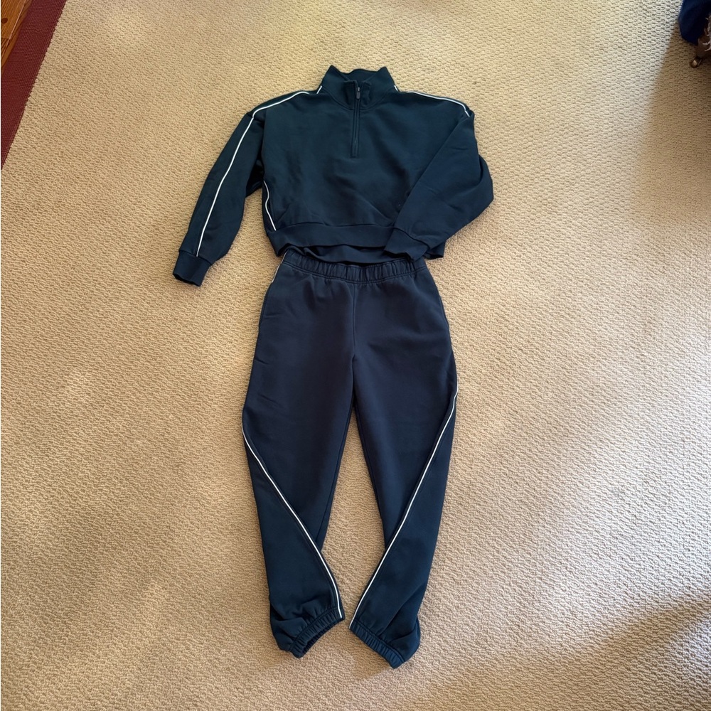 Athleta Emerald Green Tracksuit with White Accents